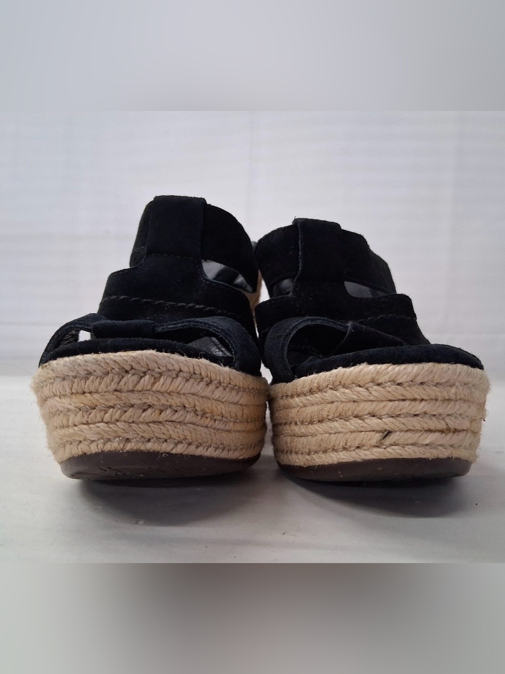 UGG Australia Tawnie Black Suede Espadrille Platform Wedge Sandals Size 6